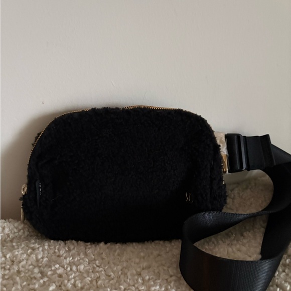 lululemon athletica Black Shearling Crossbody Bag - Picture 5 of 6